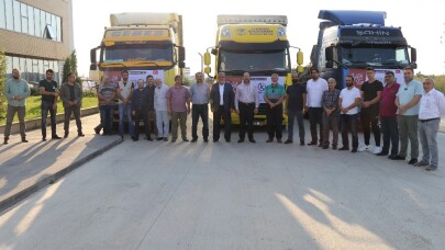 İHH 5 tır yiyecek ve giyeceği Suriye’ye uğurladı