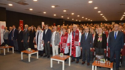 İstanbul Yeni Yüzyıl Üniversitesi yeni akademik yıla merhaba dedi