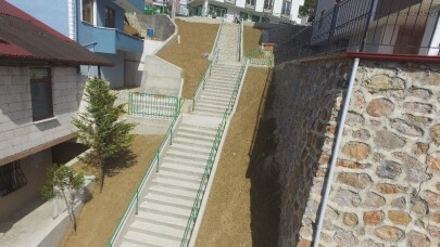 İzmit Belediyesi şehrin dört bir yanında çalışıyor