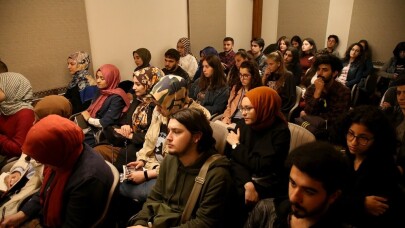 ‘Kutadgu Bilig Sohbetleri’ Tarihi Alicanlar Konağı’nda gerçekleşti