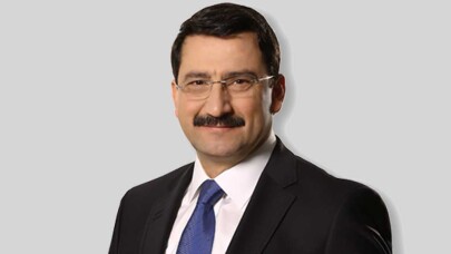 Mustafa Ak Kimdir?