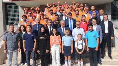 Öğretmenler kurtarma ekibi kurdu