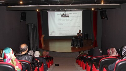 OSM’de ‘Şarjı bitince sona eren dünya’ isimli söyleşi gerçekleşti
