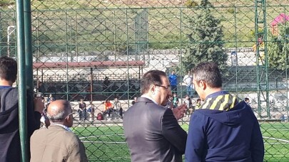 (Özel haber) Fenerbahçe Başkanı Ali Koç Gülensu’da altyapı maçı izledi