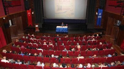 Prof. Gündüz: “Tarihi unutmak karda uyumak gibidir”