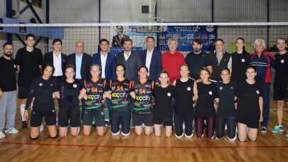 Sakarya Voleybol Spor Kulübü için sponsor oldular