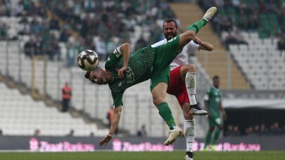 TFF 1. Lig: Bursaspor: 2 - Ümraniyespor: 1 (Maç sonucu)