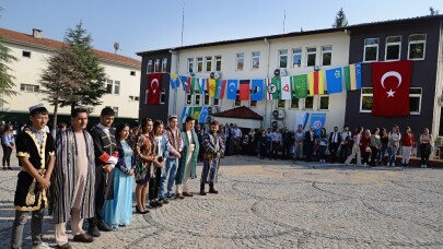 Türk dünyası ezgileri BUÜ’de yankılandı