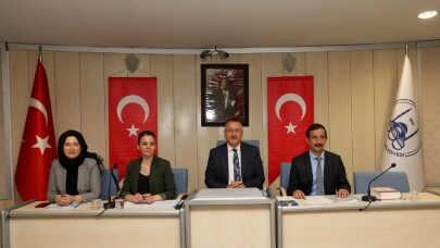 Adapazarı Meclisi’nden şehitler için anlamlı karar alındı