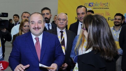 Bakan Varank: "Mobil uygulamaları indirme ve kullanmada dünyanın 8’inci ülkesiyiz"