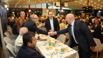 Başkan Bıyık, hacılarla buluştu