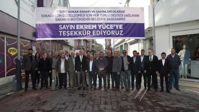 Başkan Yüce, Lüleci Sokak’ta esnaf ve vatandaşla bir araya geldi