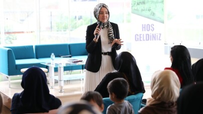 Başkaşehir’de sitelerde seminerler başladı