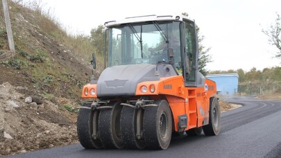 Büyükşehir Belediyesi ekipleri asfalt çalışmalarını sürdürüyor