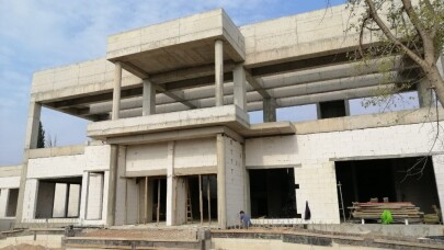 Darıca’daki spor salonu şekilleniyor