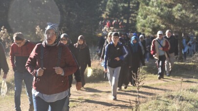 Dursunbey’de doğa yürüyüşlerine yoğun ilgi