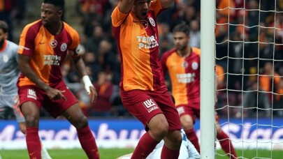 Galatasaray bu sezon ligde 3. yenilgisini aldı