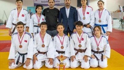 Gemlik Belediyespor judoda Ümitler 1. Liginde