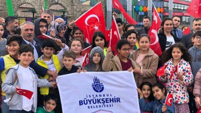 İsfanbul Temapark gezisinde gönüllerince eğlendiler