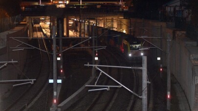 İstanbul Boğazı’ndan ilk yük treni geçti