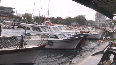 İstanbul’da şiddetli lodos balıkçıları vurdu