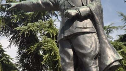 İzmit Atatürk Anıtı’nı bakıma alınacak