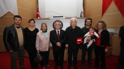 Kıbrıs Gazilerine ‘Milli Mücadele Madalyası ve Beratları’ verildi