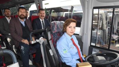 Kocaseyit Havaalanı için 5 otobüs