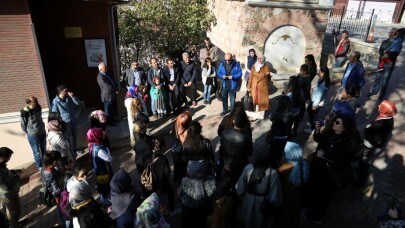 Kültür elçisi öğretmenler, tarih gezisine çıktı