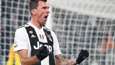 Mandzukic, Manchester United yolunda