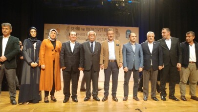 Nabi Avcı Şehir ve Medeniyet Okulunun eğitim yılı açılış törenine katıldı