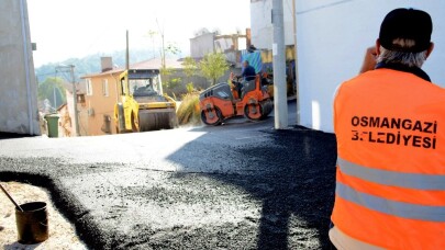 Osmangazi’den Ovaakça ve Panayır’da asfalt çalışması