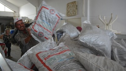 Şefkatli eller 21 ton kömür dağıttı