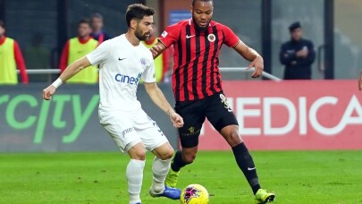 Süper Lig: Kasımpaşa: 0 - Gençlerbirliği: 0 (İlk yarı)