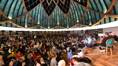 Ünlü şarkıcı Yusuf Güney: “Vatani görev bitmez arkadaşlar. Sadece askerlikte değil sivilde de vatani görev devam eder”