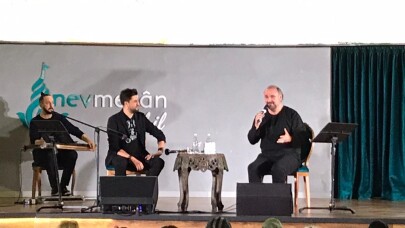 Üsküdar’da ünlü tenor Hakan Aysev Üsküdarlıları verdiği konserle Türkiye turuna çıkardı