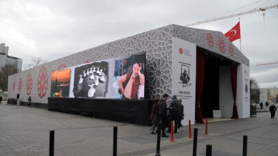 Ara Güler Dijital Fotoğraf Sergisi Taksim’de açıldı