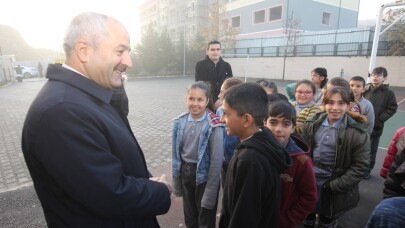Başkan Büyükgöz, “Çocuklar sizler bizim geleceğimizsiniz”