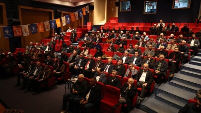Başkan Yüce, AK Parti 63’ncü Adapazarı Danışma Meclisine katıldı