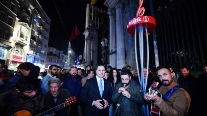 Beyoğlu Belediyesi, İstiklal Caddesi’ne yapılan yenilikleri ve projeleri tanıttı