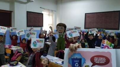 ‘Çevre Dostu Çocuk: Tomurcuk’ projesi eğitimleri başladı