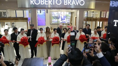 Çin’deki tek Türk mücevher mağazası; Roberto Bravo