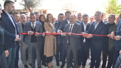 Emlâkçılar Derneği açıldı