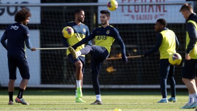 Fenerbahçe, Sivasspor maçı hazırlıklarını tamamladı