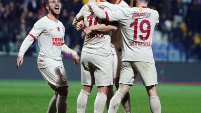 Galatasaray 4 golle turladı