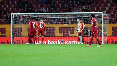 Galatasaray 4 maçtır kazanamıyor