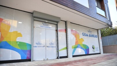 Gıda Bankası yeni yerinde hizmet vermeye başladı