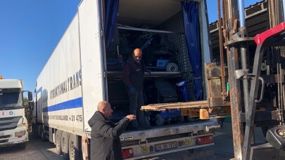 Hollanda’dan gelen 145 engelli aracı Havran’a ulaştı