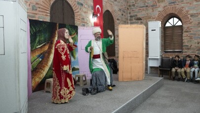 İncirli’de çocuklarla masal saati