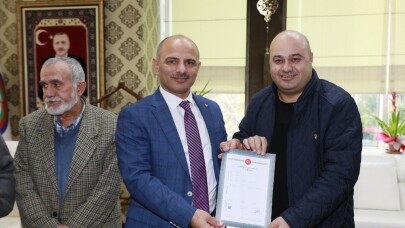 Kabakoz’da tapular teslim ediliyor